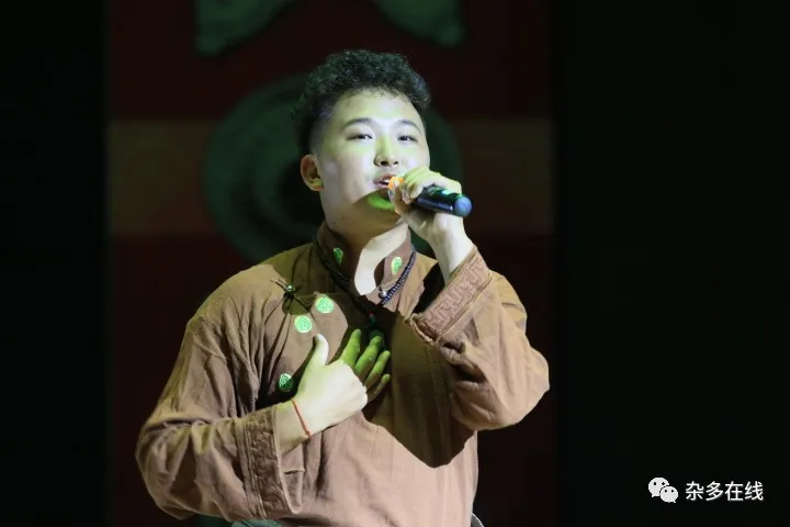 騰飛吧！瀾湄之源 寶地雜多——《瀾湄之源 寶地雜多》大型音樂人文風(fēng)光旅游宣傳專輯發(fā)布會暨“中國藏族山歌之鄉(xiāng)”授牌儀式圓滿舉行！