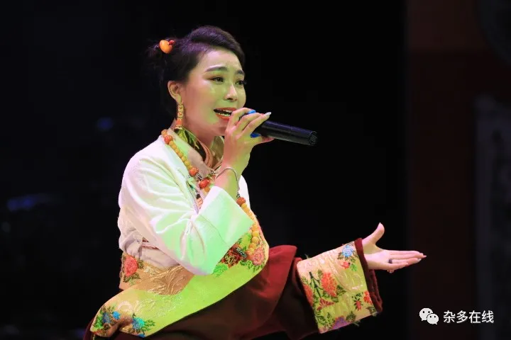 騰飛吧！瀾湄之源 寶地雜多——《瀾湄之源 寶地雜多》大型音樂人文風(fēng)光旅游宣傳專輯發(fā)布會暨“中國藏族山歌之鄉(xiāng)”授牌儀式圓滿舉行！